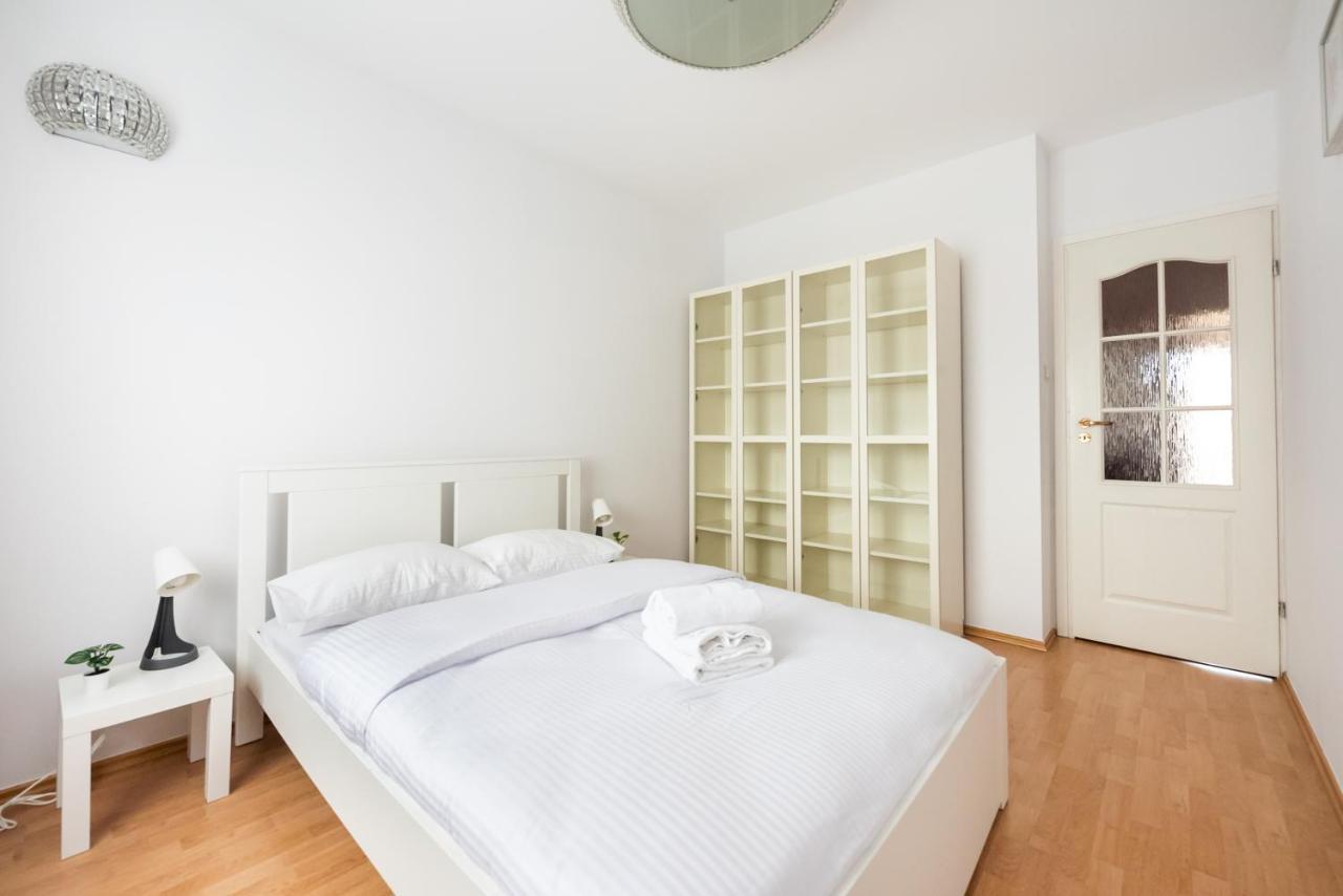 Ken 54 2-Bedroom Apartment Varsavia Esterno foto